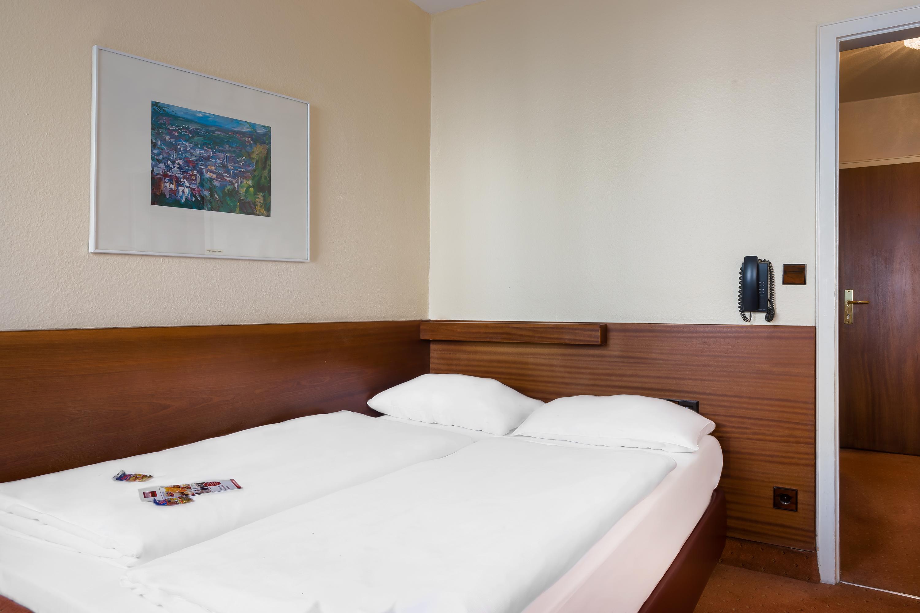 Plaza Inn Rieker Stuttgart Hauptbahnhof Екстериор снимка