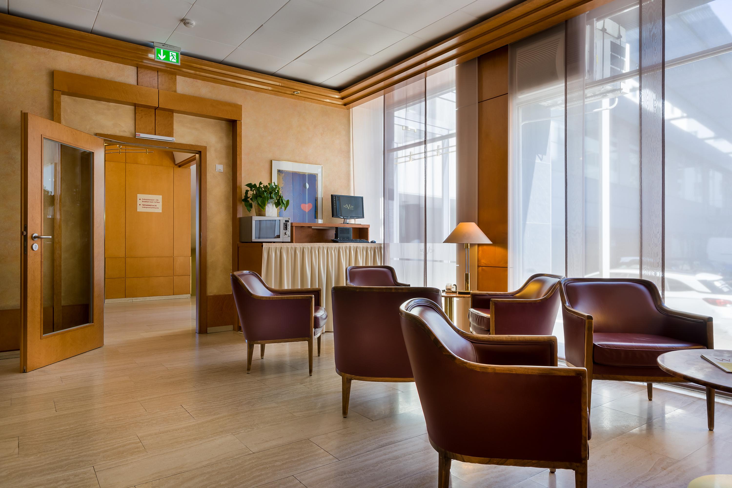Plaza Inn Rieker Stuttgart Hauptbahnhof Екстериор снимка