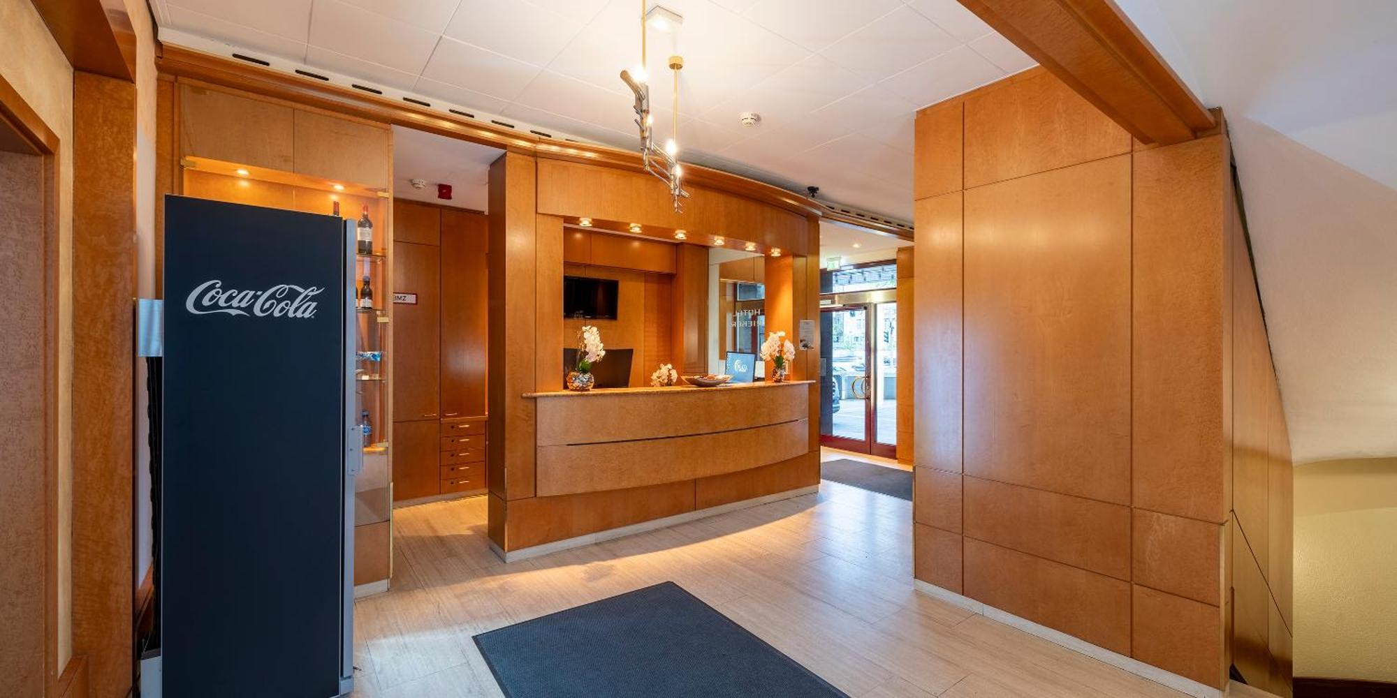 Plaza Inn Rieker Stuttgart Hauptbahnhof Екстериор снимка