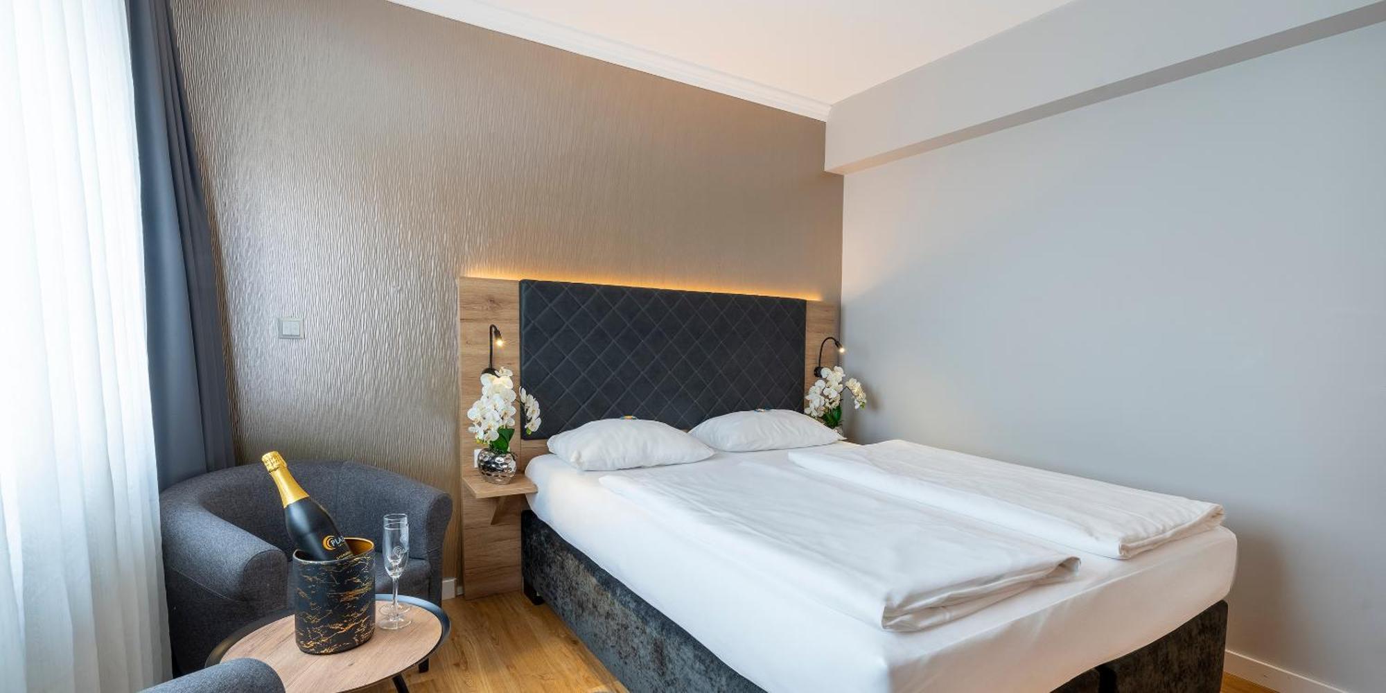 Plaza Inn Rieker Stuttgart Hauptbahnhof Екстериор снимка