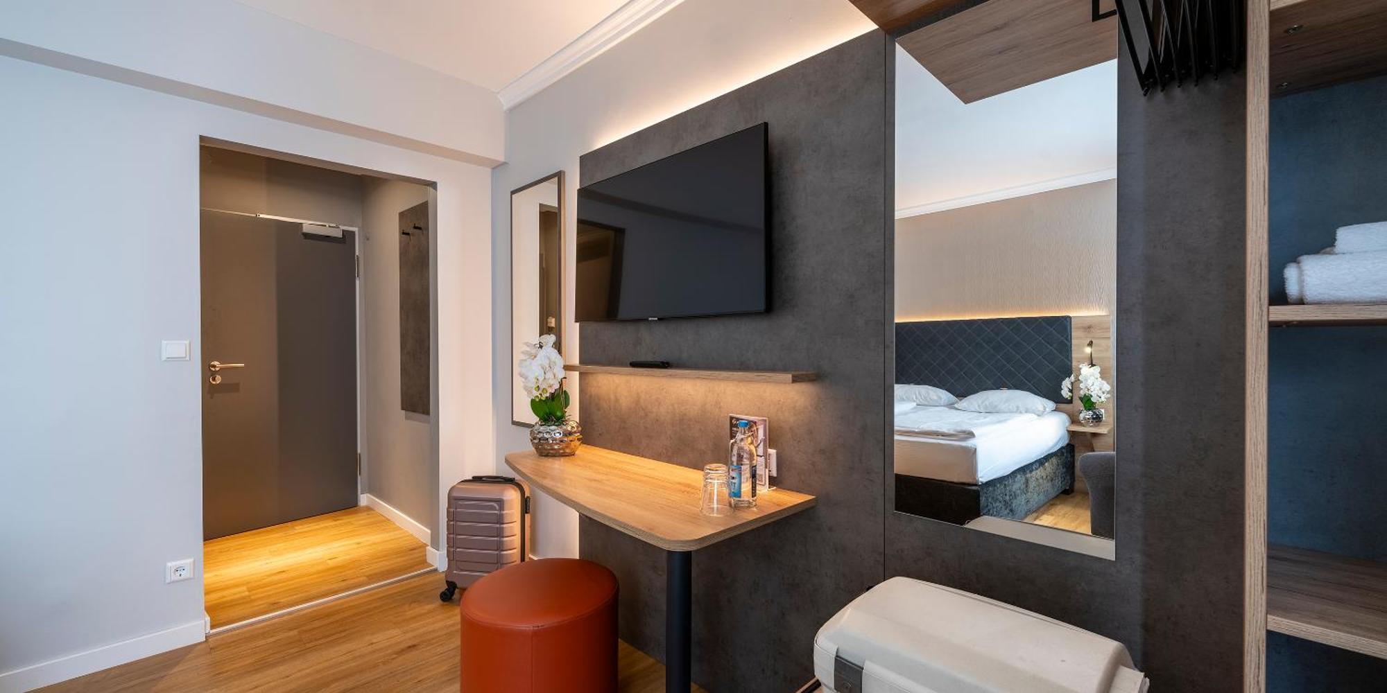 Plaza Inn Rieker Stuttgart Hauptbahnhof Екстериор снимка