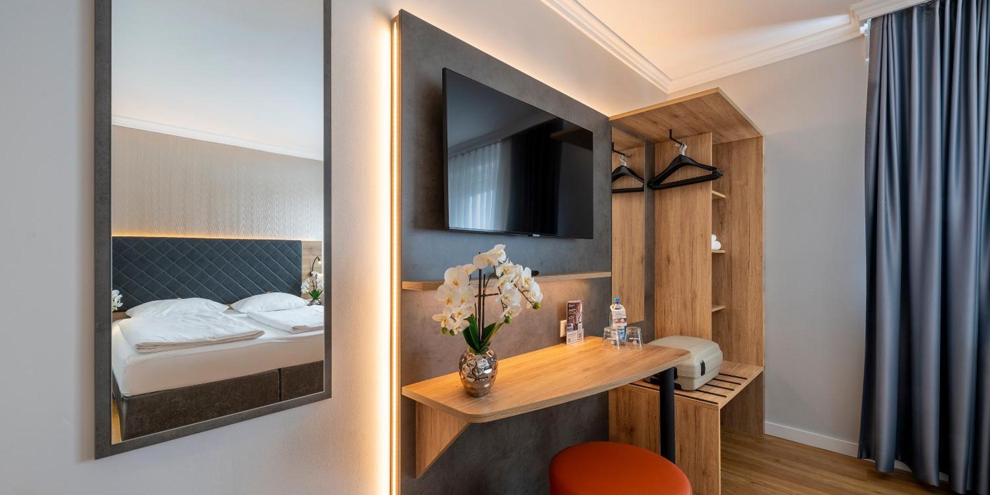 Plaza Inn Rieker Stuttgart Hauptbahnhof Екстериор снимка