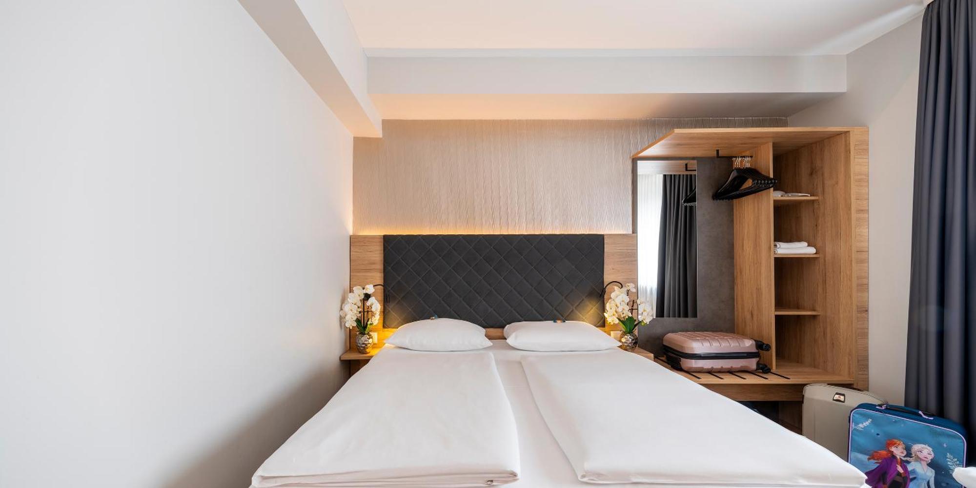 Plaza Inn Rieker Stuttgart Hauptbahnhof Екстериор снимка